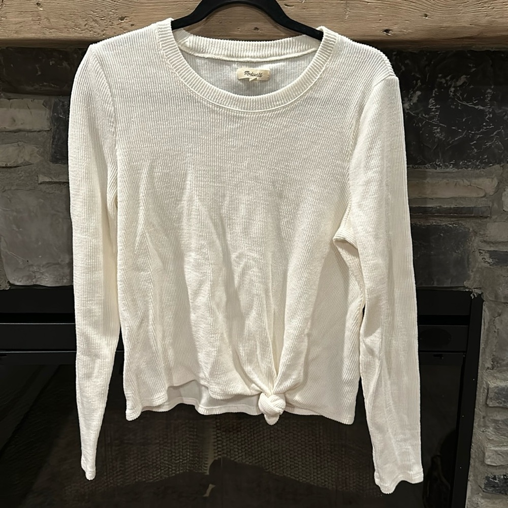 Cream ribbed collar neck long sleeve. No stains. Like new!